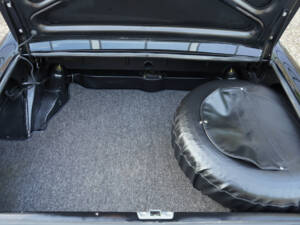 Image 16/50 de Mercedes-Benz 280 SL (1969)