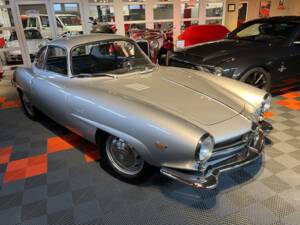 Bild 4/23 von Alfa Romeo Giulia Sprint Speciale (1965)