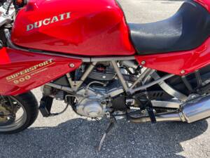 Image 4/9 of Ducati DUMMY (1994)