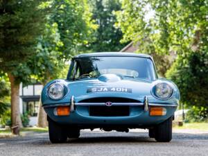 Bild 6/50 von Jaguar E-Type (2+2) (1969)