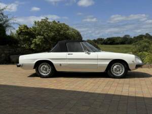 Bild 4/50 von Alfa Romeo Spider Veloce 2000 (1972)