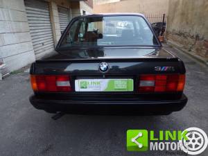 Afbeelding 6/10 van BMW 318i (1988)