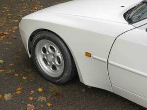 Afbeelding 28/41 van Porsche 944 Turbo (1986)