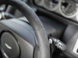 Image 49/50 of Aston Martin DBS (2011)