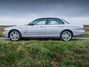 Bild 7/8 von Jaguar XJR (2003)