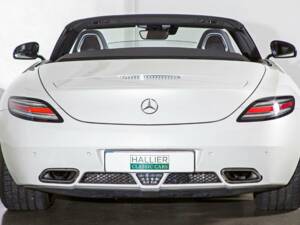 Image 7/20 of Mercedes-Benz SLS AMG Roadster (2012)