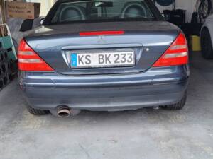 Imagen 3/6 de Mercedes-Benz SLK 200 (1998)