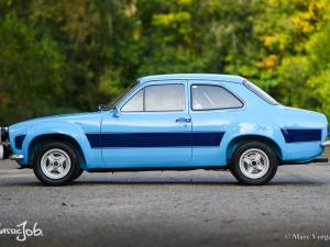 Image 2/32 of Ford Escort 1100 (1968)
