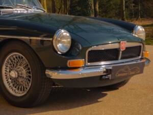 Image 24/50 de MG MGB GT (1974)