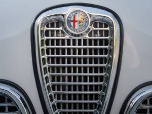 Image 11/35 of Alfa Romeo Giulia 1600 Sprint (1963)