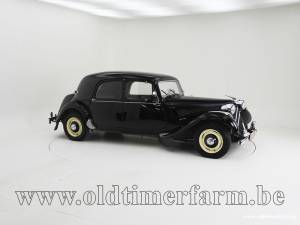 Image 3/15 of Citroën Traction Avant 11 BN Normale (1952)