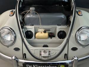 Image 21/61 of Volkswagen Beetle 1200 Standard &quot;Dickholmer&quot; (1960)