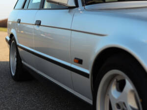 Afbeelding 57/72 van BMW M5 Touring (1992)