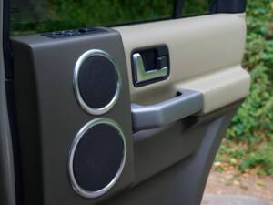 Image 20/50 of Land Rover Discovery (2008)