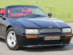 Immagine 11/44 di Aston Martin Virage Volante (1993)