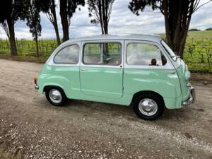 Image 15/53 of FIAT 600 D Multipla (1967)