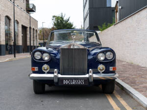 Image 5/27 of Rolls-Royce Silver Cloud III &quot;Chinese Eyes&quot; (1966)