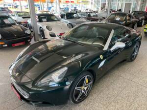 Image 13/20 de Ferrari California 30 (2012)