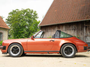 Imagen 7/90 de Porsche 911 Carrera 3.0 (1977)