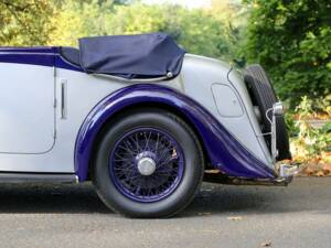 Image 13/50 of Bentley 4 1&#x2F;4 Litre (1936)