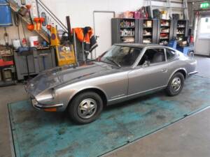 Image 10/50 of Datsun 240 Z (1971)