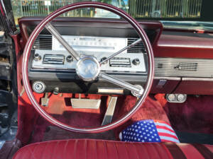 Immagine 36/57 di Lincoln Continental Convertible (1966)