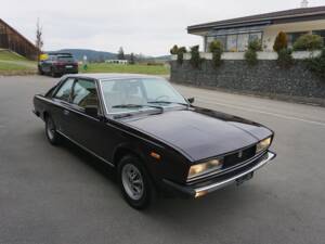 Image 13/74 of FIAT 130 Coupé (1973)