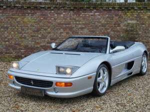 Image 24/50 de Ferrari F 355 Spider (1999)