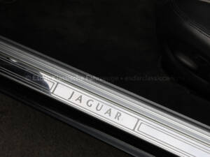 Image 25/29 de Jaguar XJR 4.0 (1998)