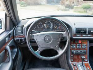 Bild 27/45 von Mercedes-Benz S 500 (1995)