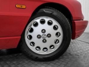 Image 42/50 of Alfa Romeo 2.0 Spider (1990)