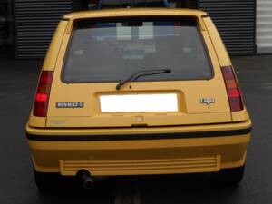 Bild 4/18 von Renault R 5 GT Turbo (1987)