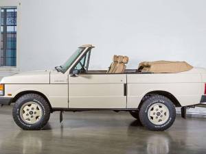 Afbeelding 6/20 van Land Rover Range Rover Classic Wood &amp; Pickett (1976)