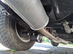 Suspension and underneath