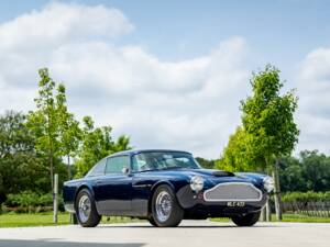 Image 32/41 of Aston Martin DB 4 GT (1959)