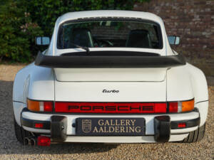 Image 6/50 of Porsche 911 Turbo 3.3 (1986)