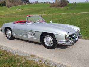 Image 25/37 of Mercedes-Benz 300 SL Roadster (1958)