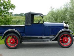 Image 4/14 of Ford Model A (1928)