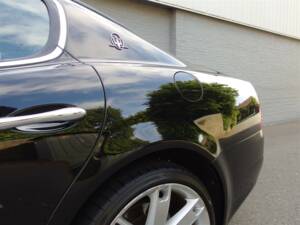 Bild 32/98 von Maserati Quattroporte S 4.7 (2010)