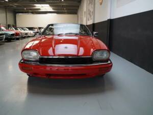 Image 25/50 de Jaguar XJS 4.0 (1995)