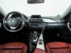 Image 5/50 de BMW 328i (2012)