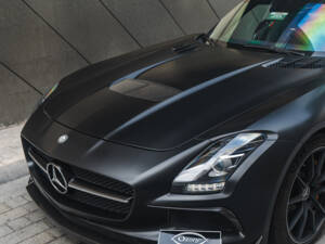Image 12/32 de Mercedes-Benz SLS AMG Black Series (2014)