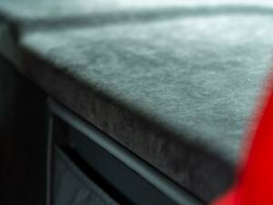 Image 28/50 of Mercedes-Benz SLS AMG (2010)