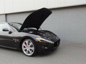 Afbeelding 88/100 van Maserati GranTurismo S (2010)