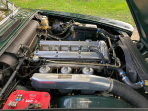 Image 31/52 de Jaguar 420 G (1967)