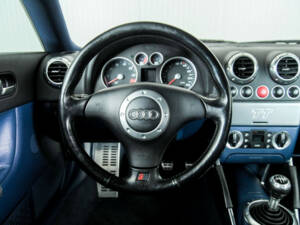 Image 8/50 of Audi TT 1.8 T (2000)