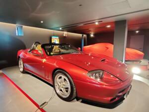 Imagen 1/9 de Ferrari 550 Barchetta (2001)