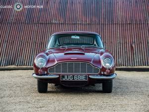 Bild 8/50 von Aston Martin DB 6 (1967)