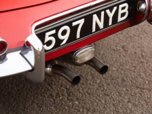 Image 19/50 of Jaguar E-Type 3.8 Flat Floor (1961)
