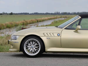 Image 29/50 of BMW Z3 Convertible 3.0 (2000)